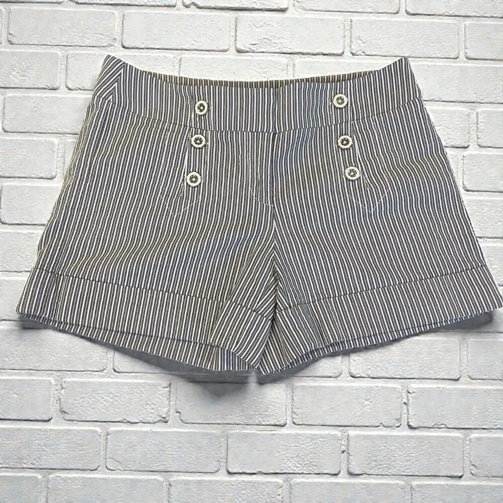 New York & Company Pinstripe Sailor Shorts Women's Size 6 Blue White Stretch